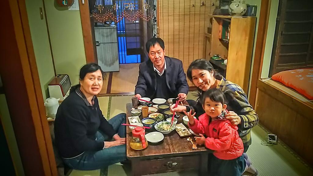 Nostalgic Guesthouse For 1 To 3 Females Or A Group Of 4 People Or More Kyoto Luaran gambar